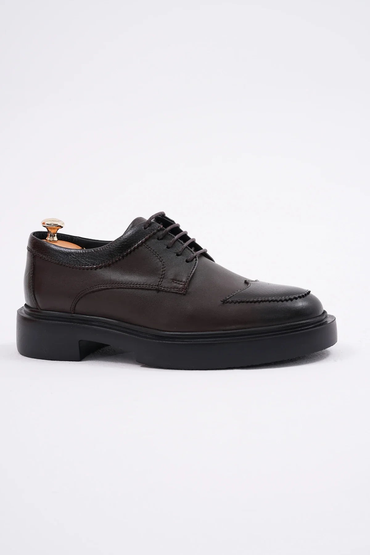 Brown Derby Toe Wing Chunky