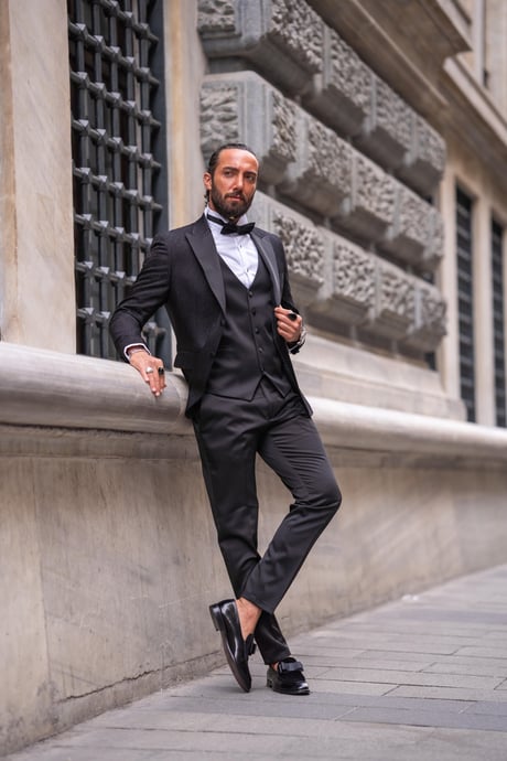 Black Tuxedo Groom Suit